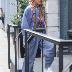 rita ora braless 34 photos 43