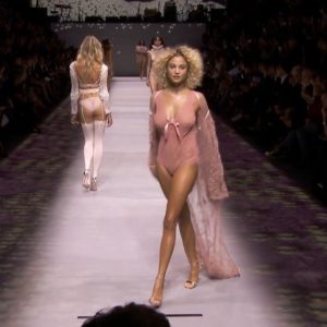 rose bertram sexy 15 photos video 4 1