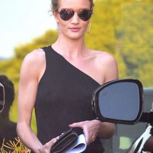 rosie huntington whiteley braless 11 photos 85