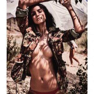 sofia resing topless 6 photos 20