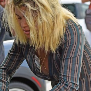 sofia richie braless 23 photos 82