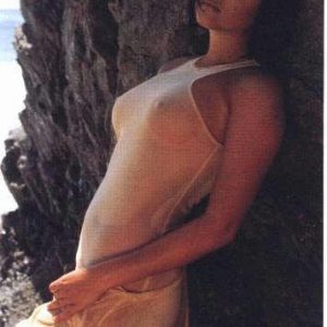 tiffani amber thiessen topless sexy 31 photos 95 1