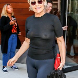 yolanda hadid see through 30 photos 4